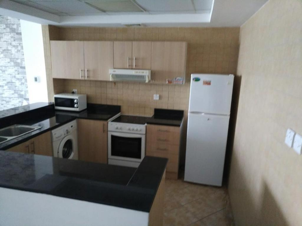 Apartamento 1 Bhk - Concorde Tower - Jlt Cluster H Dubái Exterior foto